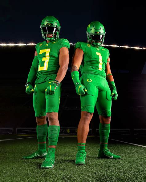 Oregon Jerseys, Oregon Ducks Uniforms 